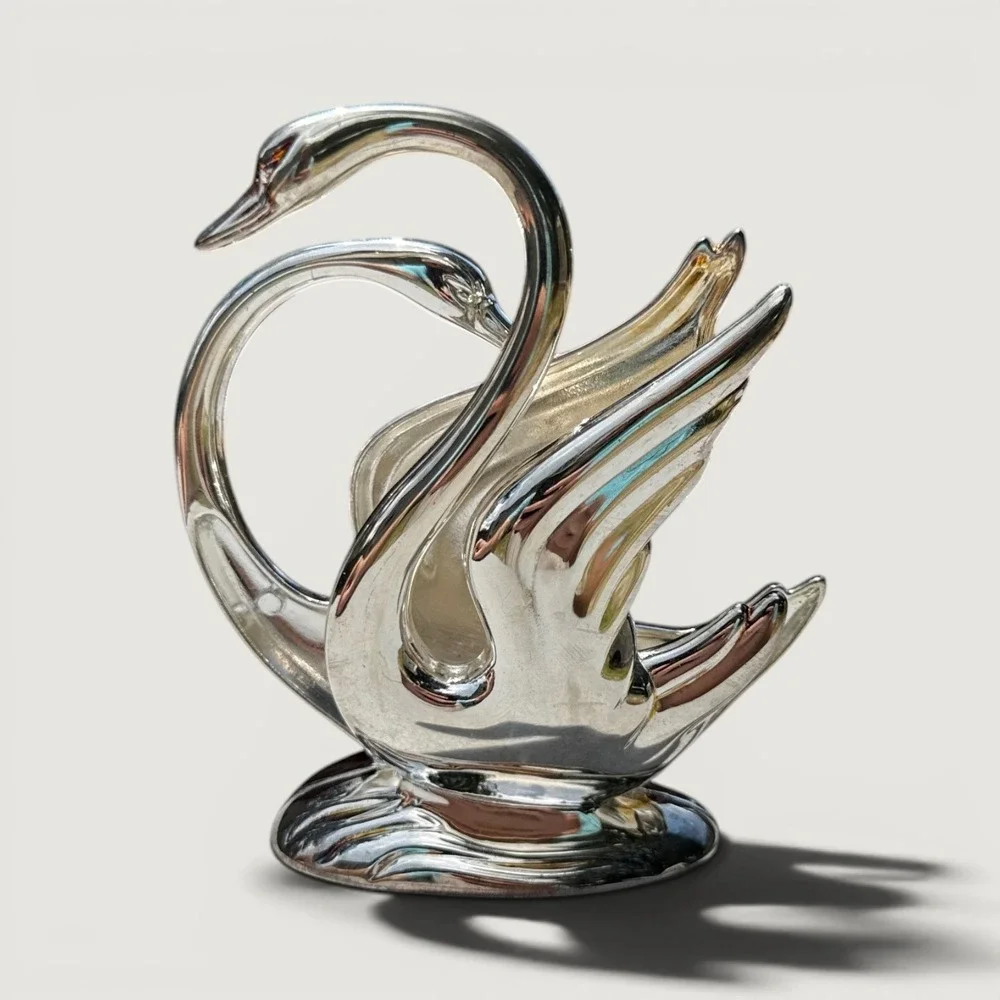 Interlocking Swans Figurine Letter Napkin Holder Tableware Chrome Art Deco Decor